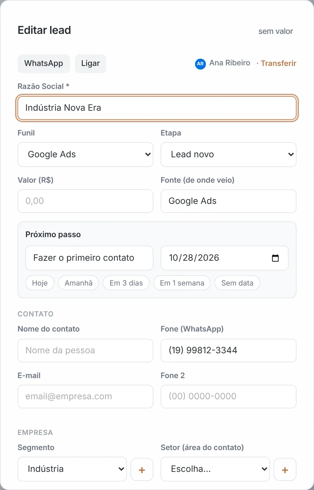 Sistemas 2 Card do lead no Jidu CRM: funil, etapa, fonte Google Ads, próximo passo com data, WhatsApp e ligar em um clique (dados fictícios)